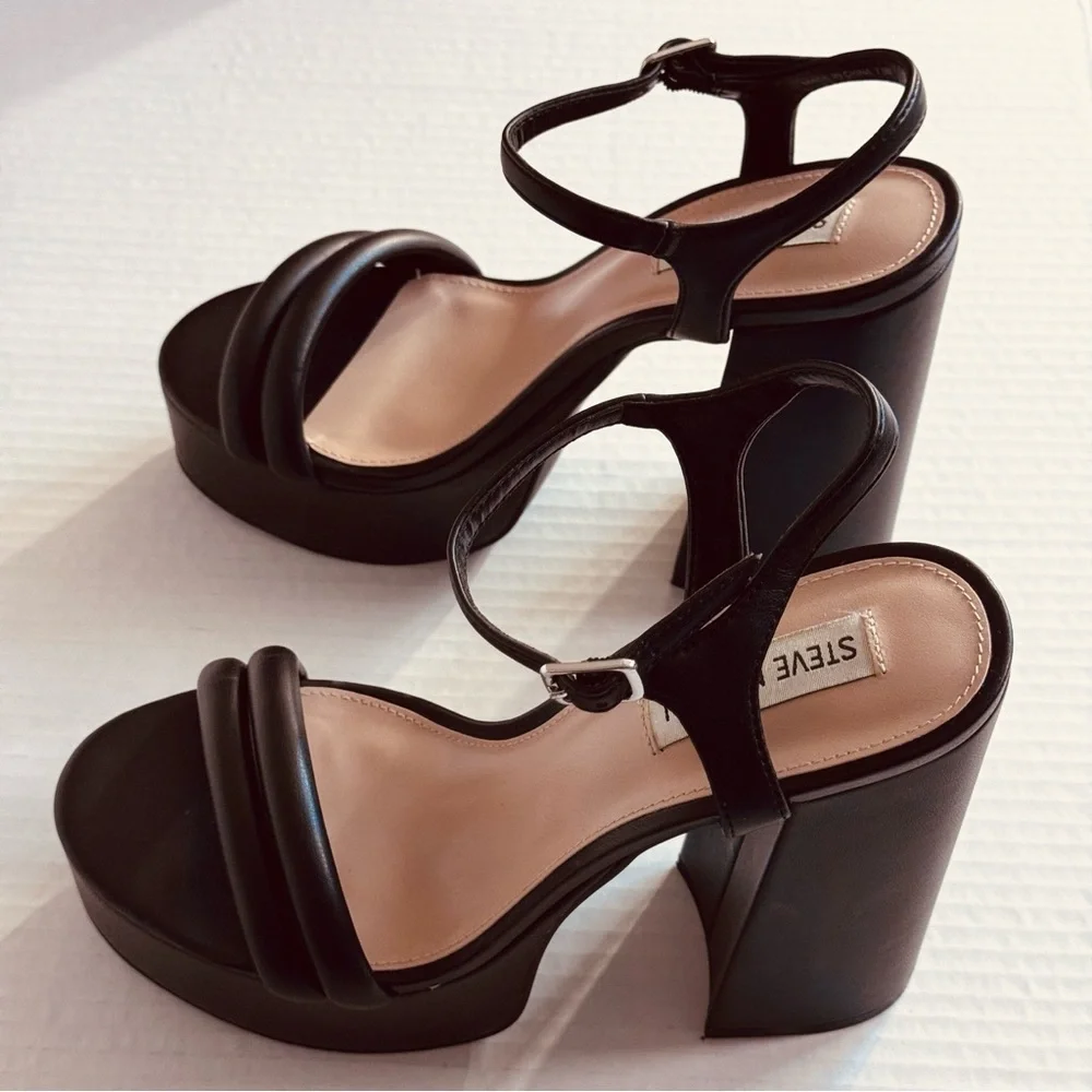 Steve Madden Tille Black Chunky Platform Heels - Picture 3 of 9